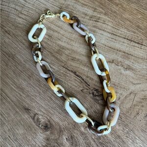 Elegant Gold and Brown Chain Necklace